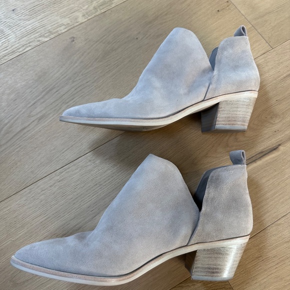 dolce vita almond booties (excellent condition) - Picture 3 of 6